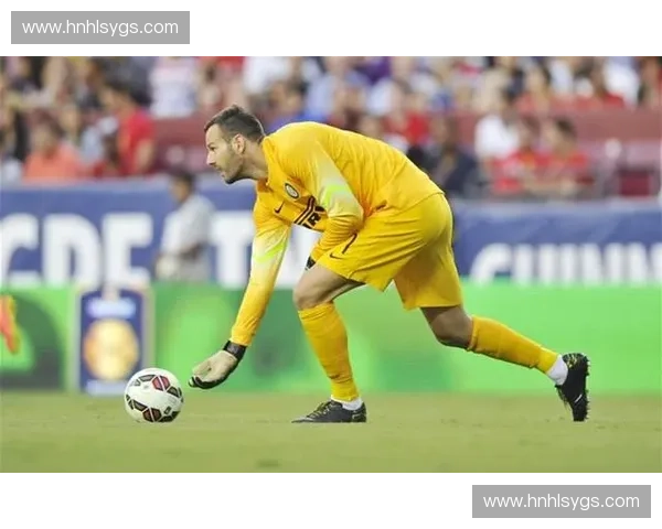 全球足球联赛豪门争霸格局深度解析及未来发展趋势多维观察报告